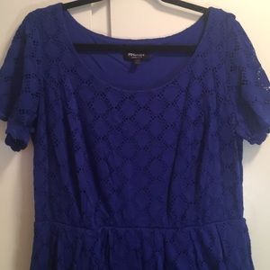 Blue lace stretch dress size 1X knee length lined